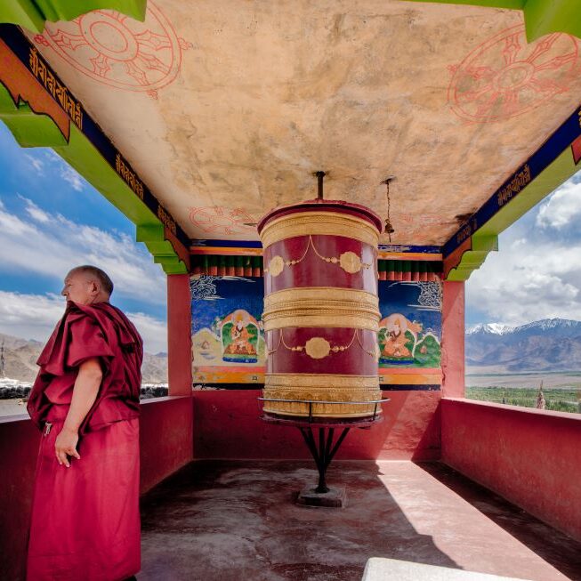 lama and mane tungchur